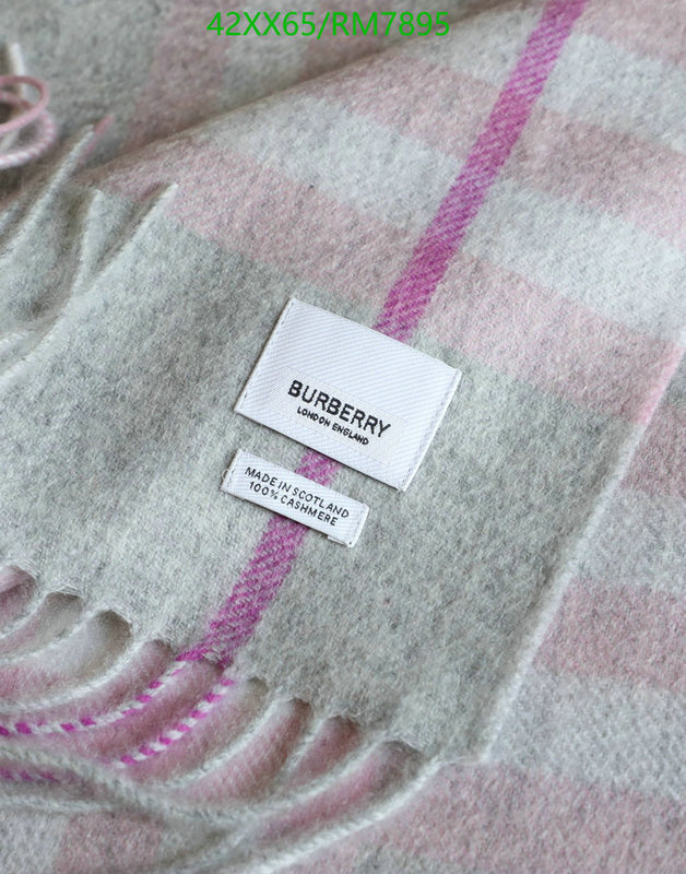 Scarf-Burberry Code: RM7895 $: 42USD