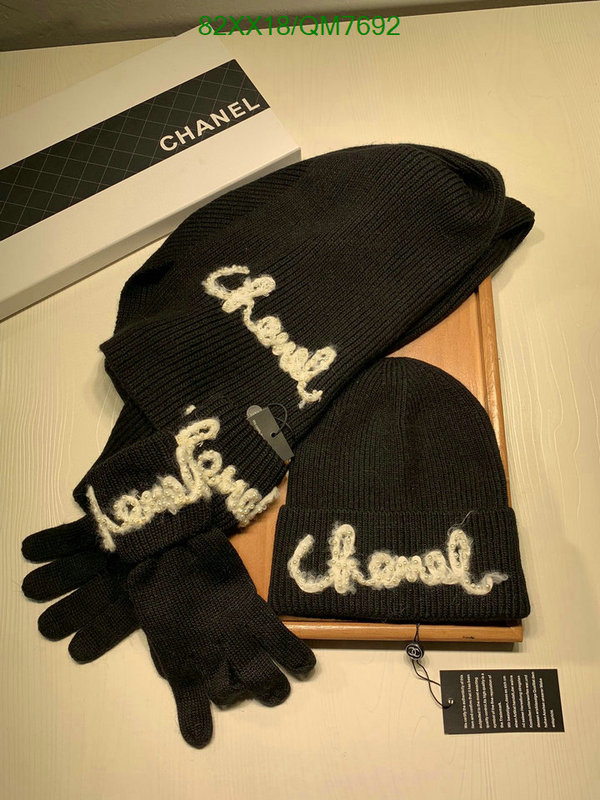 Scarf-Chanel Code: QM7692 $: 82USD