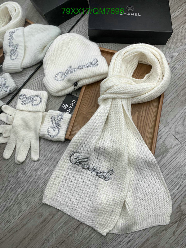 Scarf-Chanel Code: QM7696 $: 79USD