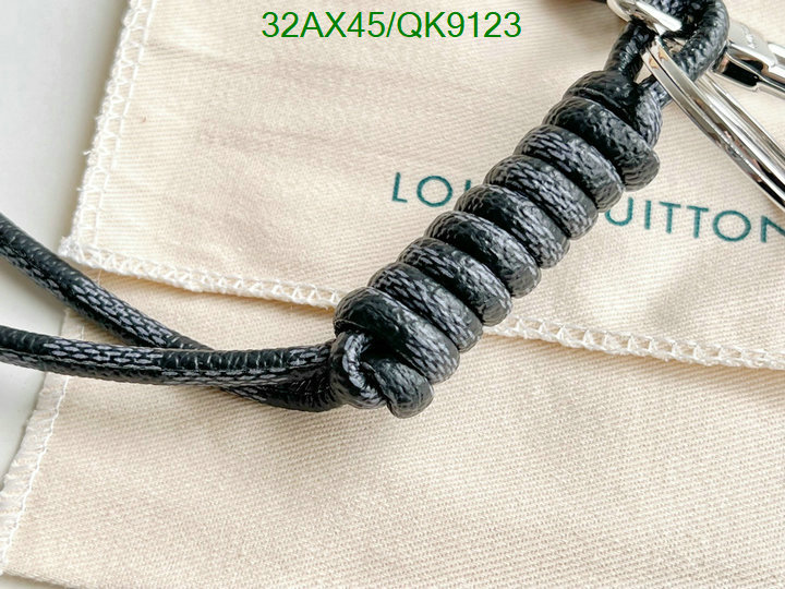 Key pendant-LV Code: QK9123 $: 32USD