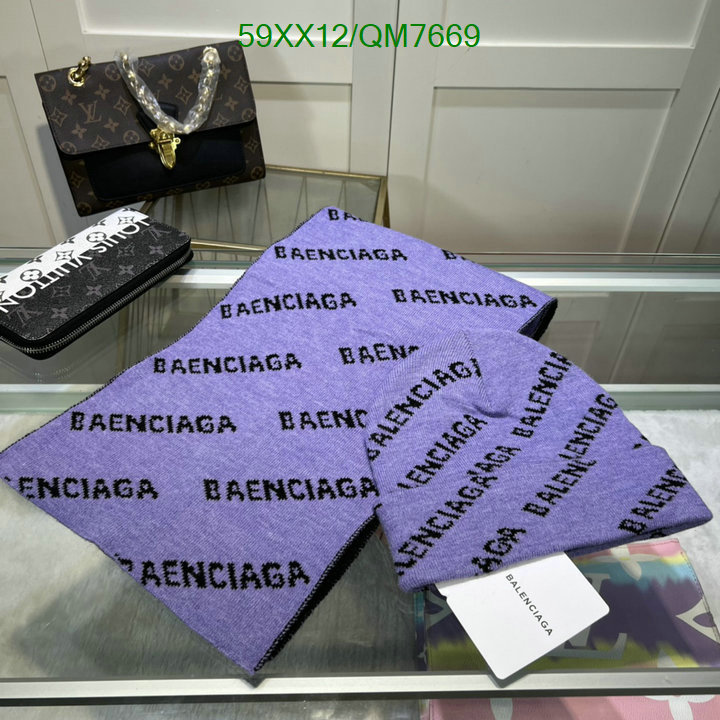 Scarf-Balenciaga Code: QM7669 $: 59USD