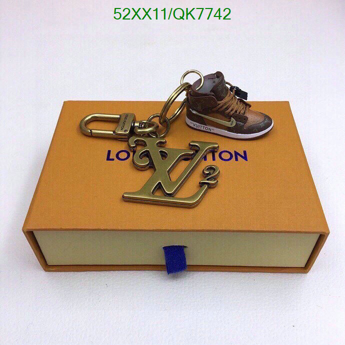 Key pendant-LV Code: QK7742 $: 52USD