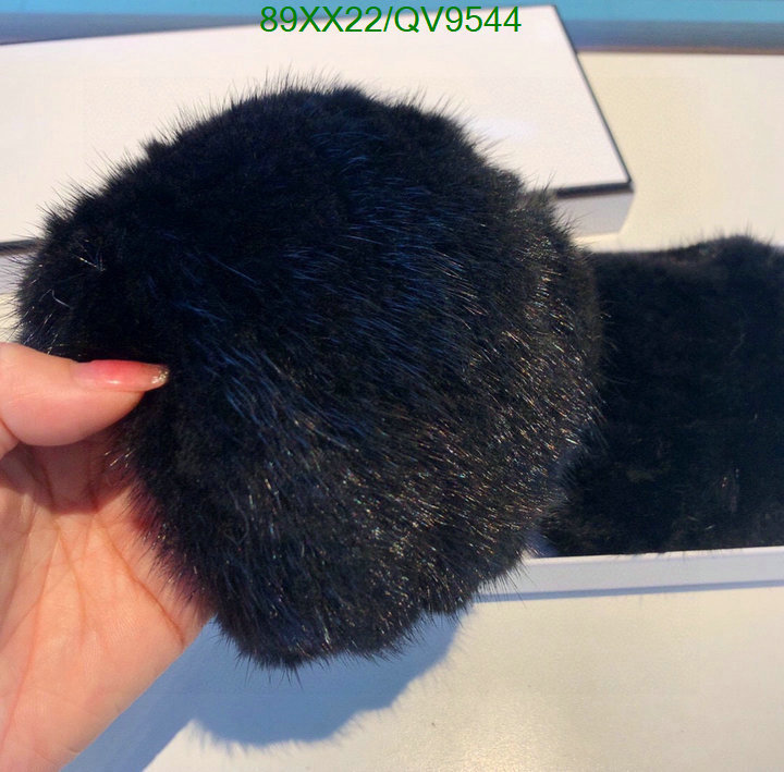 Gloves-Chanel Code: QV9544 $: 89USD