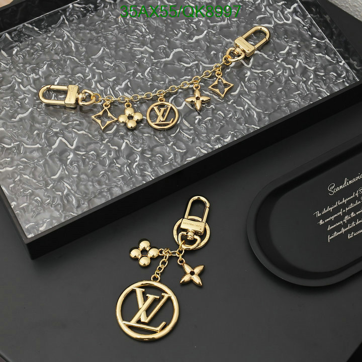 Key pendant-LV Code: QK8997 $: 35USD