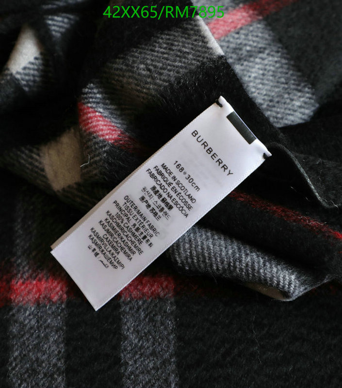 Scarf-Burberry Code: RM7895 $: 42USD