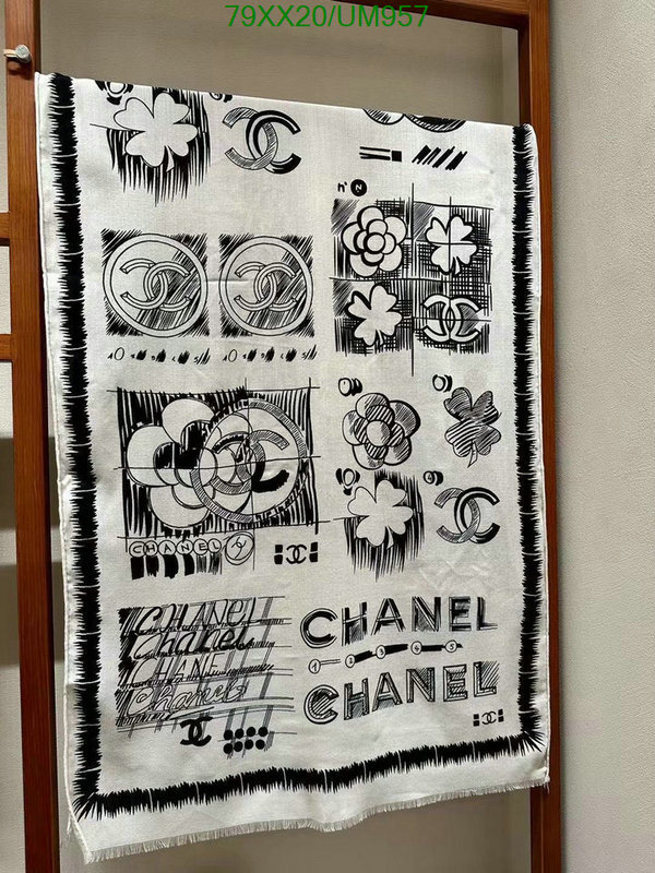 Scarf-Chanel Code: UM957 $: 79USD