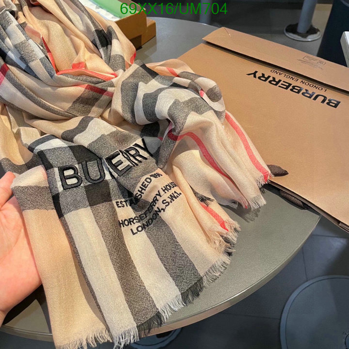 Scarf-Burberry Code: UM704 $: 69USD