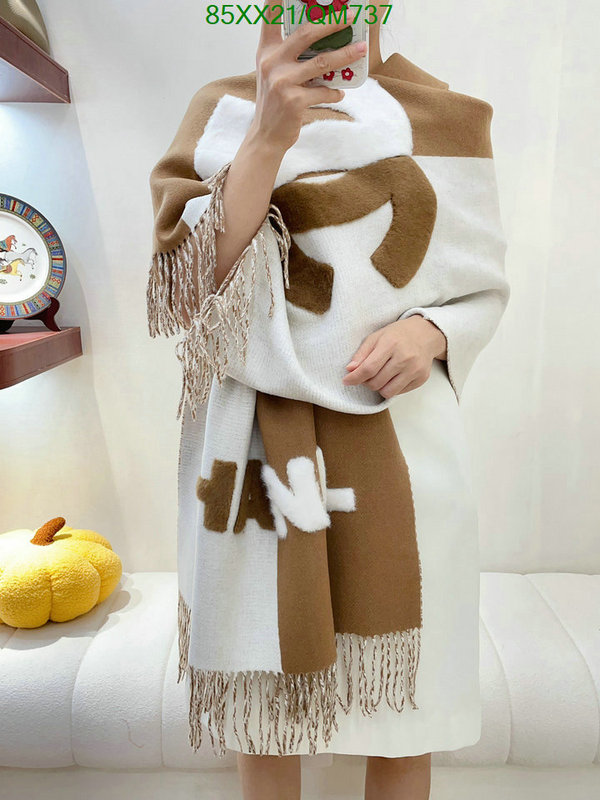 Scarf-Chanel Code: QM737 $: 85USD