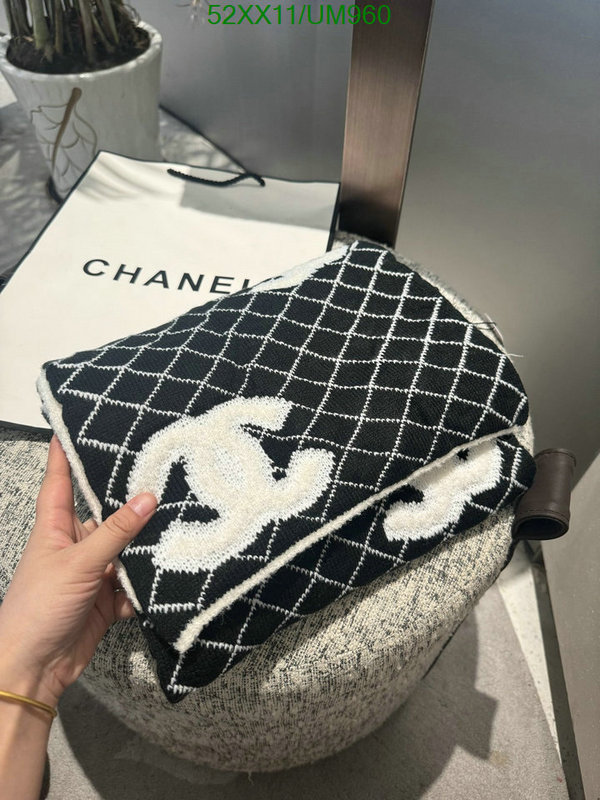 Scarf-Chanel Code: UM960 $: 52USD