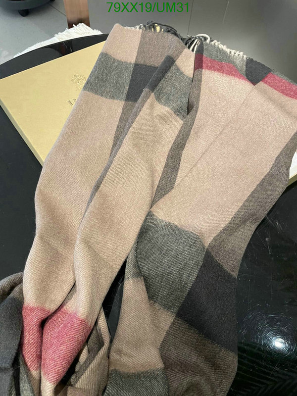 Scarf-Burberry Code: UM31 $: 79USD