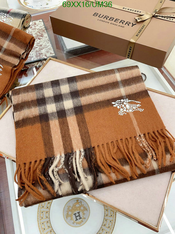 Scarf-Burberry Code: UM36 $: 69USD