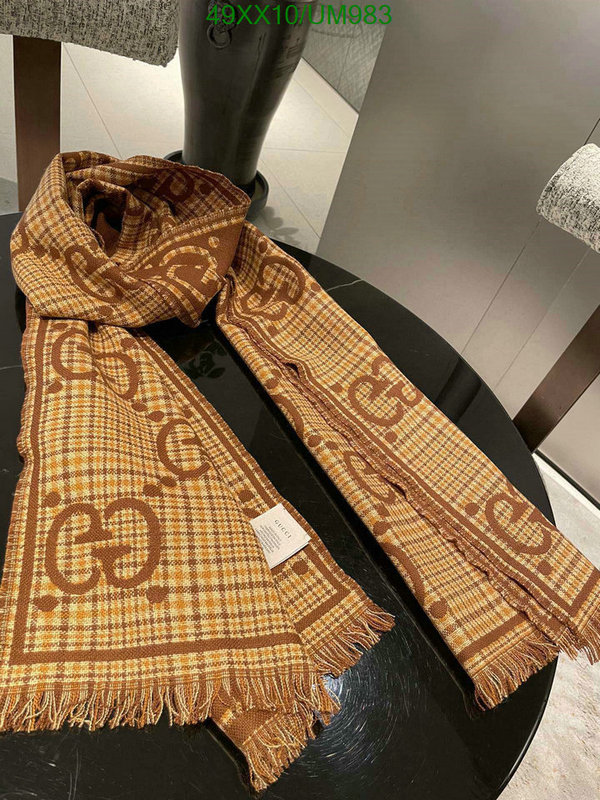 Scarf-Gucci Code: UM983 $: 49USD