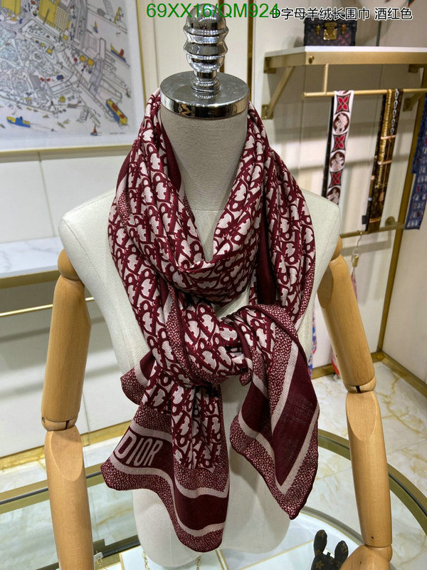 Scarf-Dior Code: QM924 $: 69USD