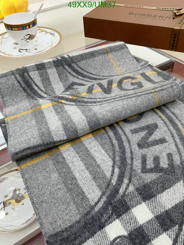 Scarf-Burberry Code: UM37 $: 49USD