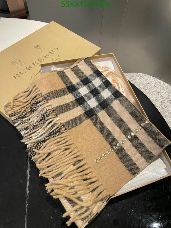 Scarf-Burberry Code: UM29 $: 55USD