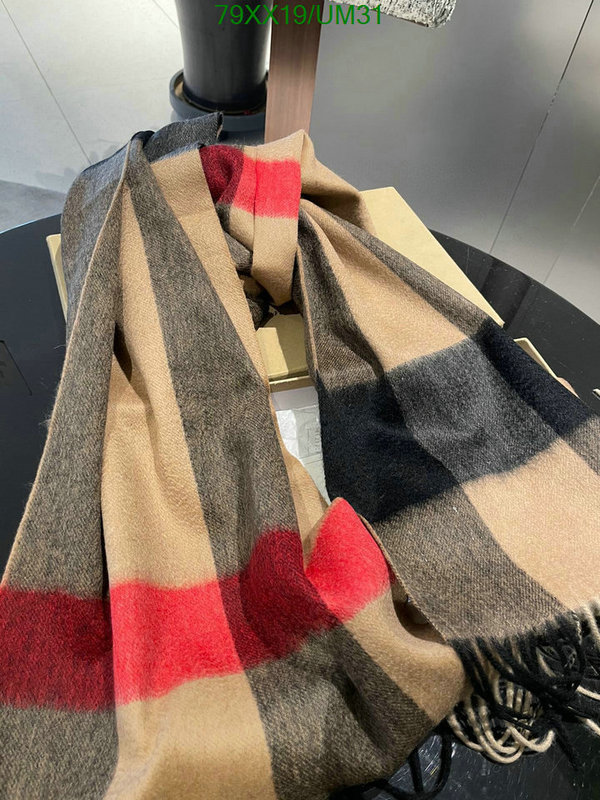 Scarf-Burberry Code: UM31 $: 79USD