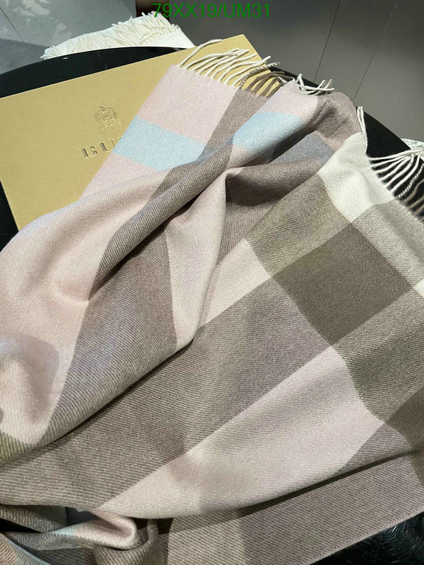 Scarf-Burberry Code: UM31 $: 79USD