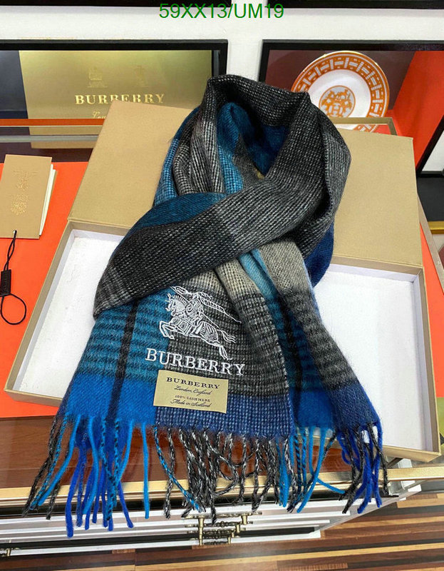 Scarf-Burberry Code: UM19 $: 59USD