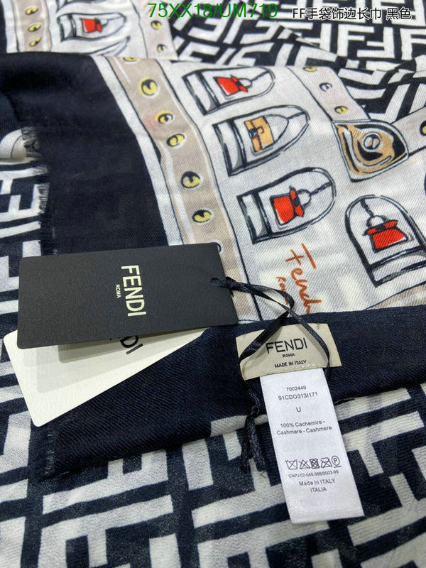 Scarf-Fendi Code: UM719 $: 75USD