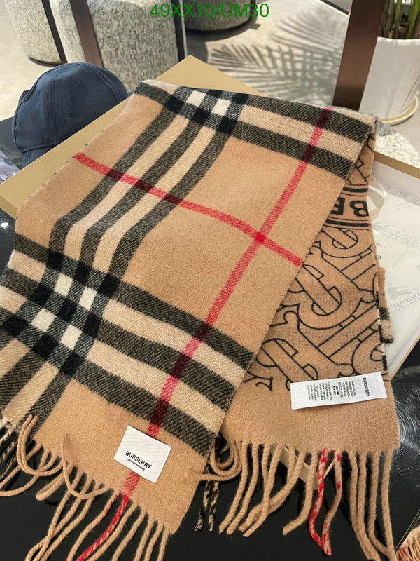 Scarf-Burberry Code: UM30 $: 49USD