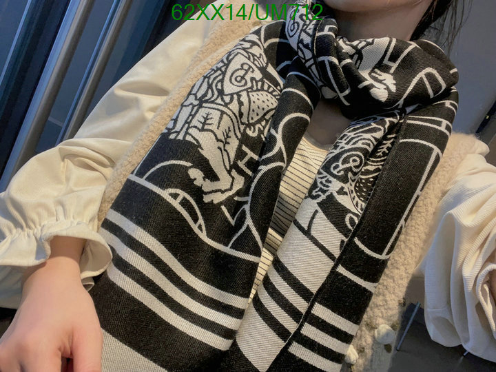 Scarf-Burberry Code: UM712 $: 62USD