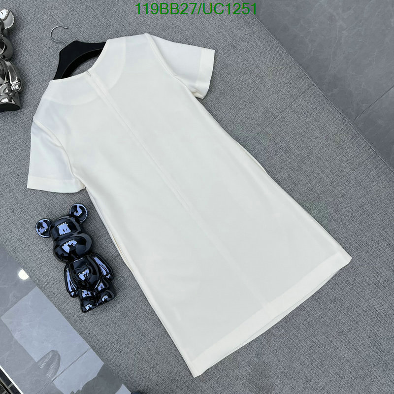 Clothing-Valentino Code: UC1251 $: 119USD