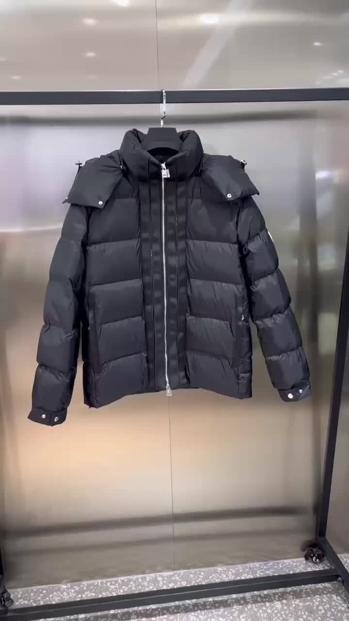 Down jacket Men-Moncler Code: UC477 $: 169USD