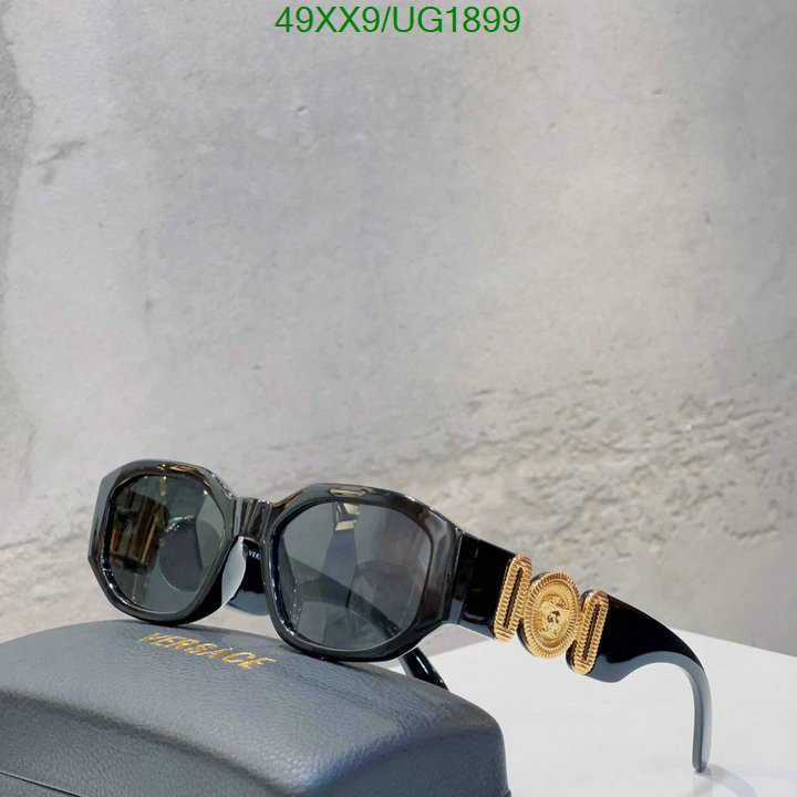 Glasses-Versace Code: UG1899 $: 49USD