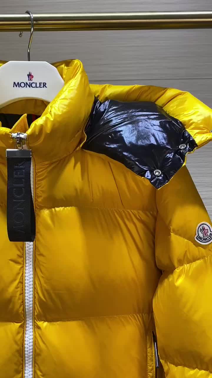 Down jacket Men-Moncler Code: ZC4041 $: 159USD
