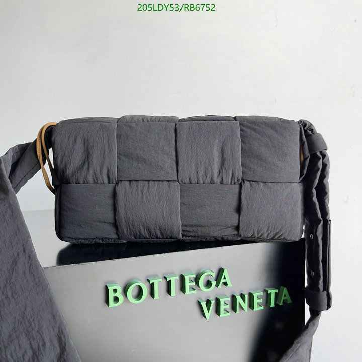 BV Bag-(Mirror)-Cassette Series Code: RB6752 $: 205USD