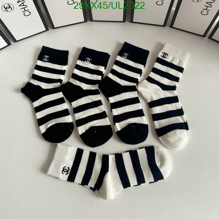 Sock-Chanel Code: UL2022 $: 29USD