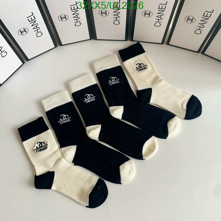 Sock-Chanel Code: UL2026 $: 32USD