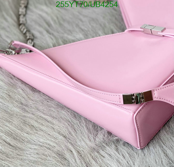 Givenchy Bag-(Mirror)-Handbag- Code: UB4254 $: 255USD