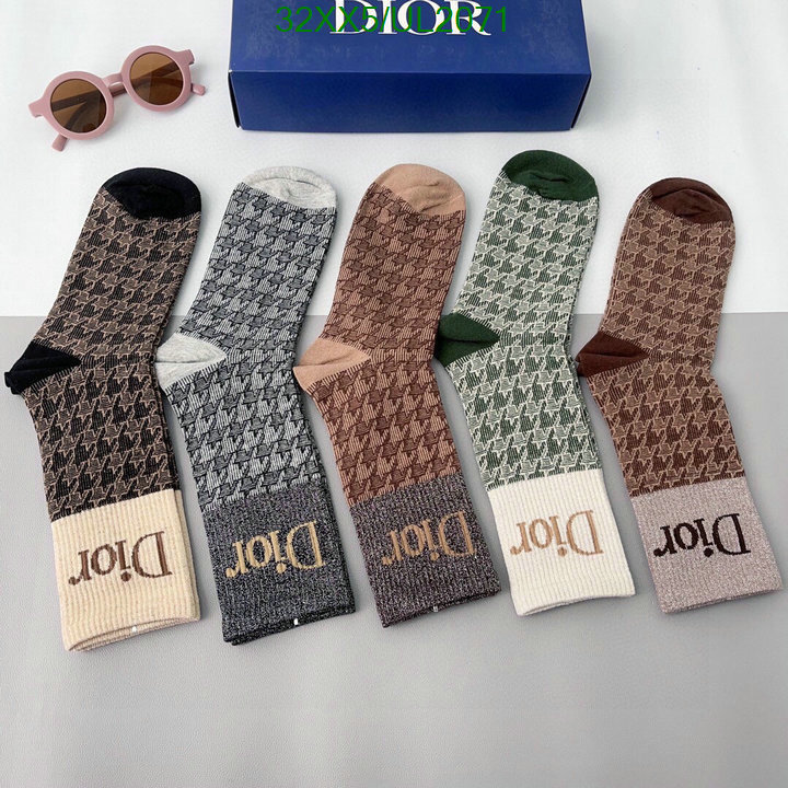 Sock-Dior Code: UL2071 $: 32USD