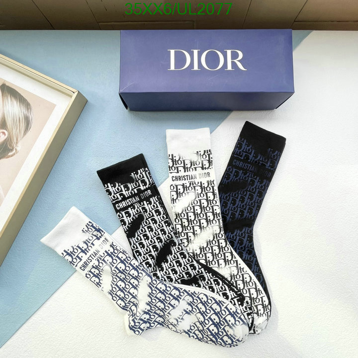 Sock-Dior Code: UL2077 $: 35USD