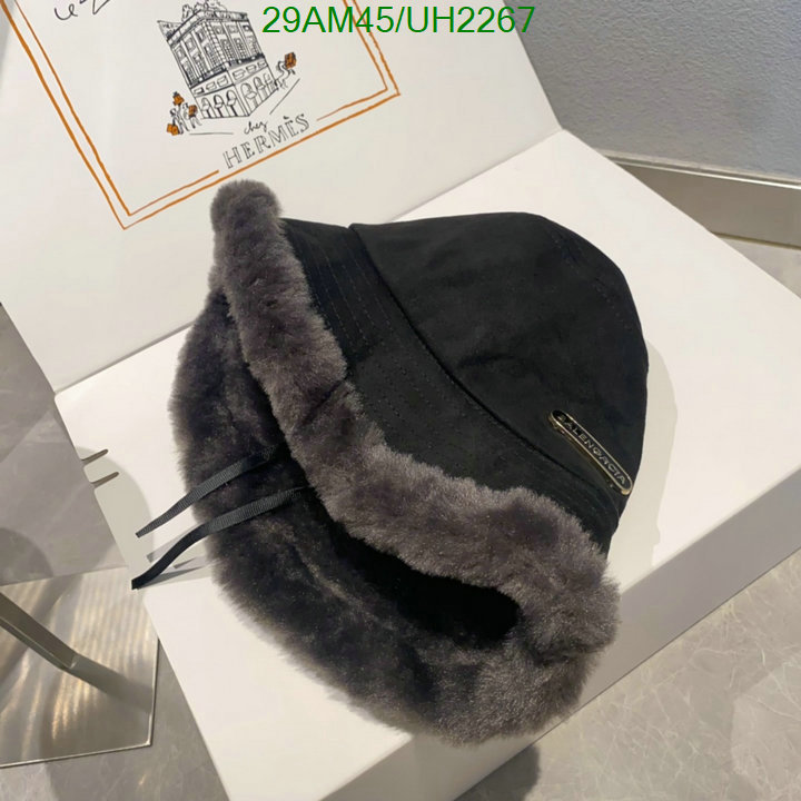 Cap-(Hat)-Balenciaga Code: UH2267 $: 29USD