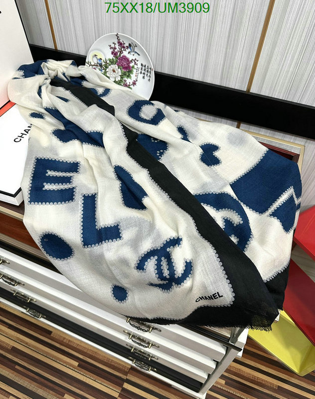 Scarf-Chanel Code: UM3909 $: 75USD