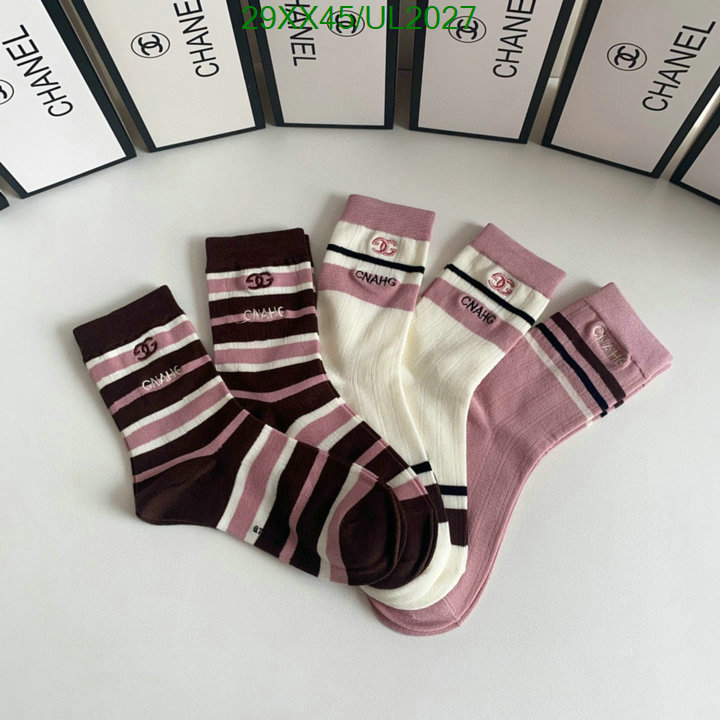 Sock-Chanel Code: UL2027 $: 29USD