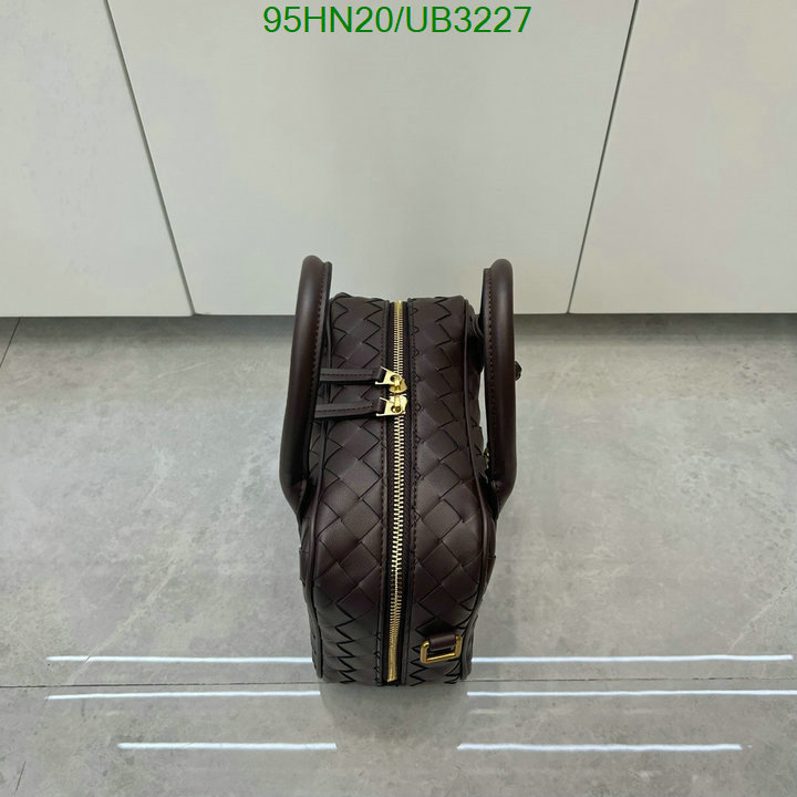 BV Bag-(4A)-Diagonal- Code: UB3227 $: 95USD