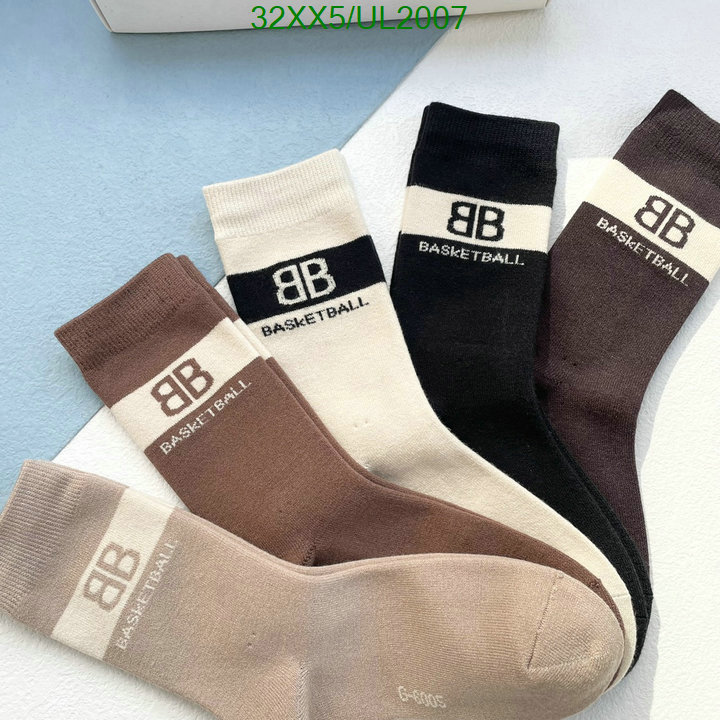 Sock-Balenciaga Code: UL2007 $: 32USD