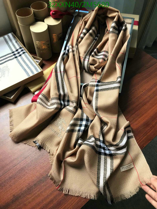 Scarf-Burberry Code: ZM5680 $: 32USD