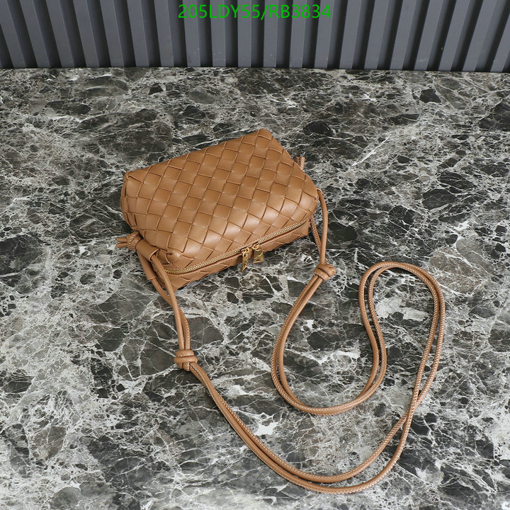 BV Bag-(Mirror)-Diagonal- Code: RB3834 $: 205USD