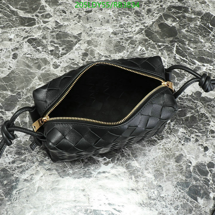 BV Bag-(Mirror)-Diagonal- Code: RB3834 $: 205USD