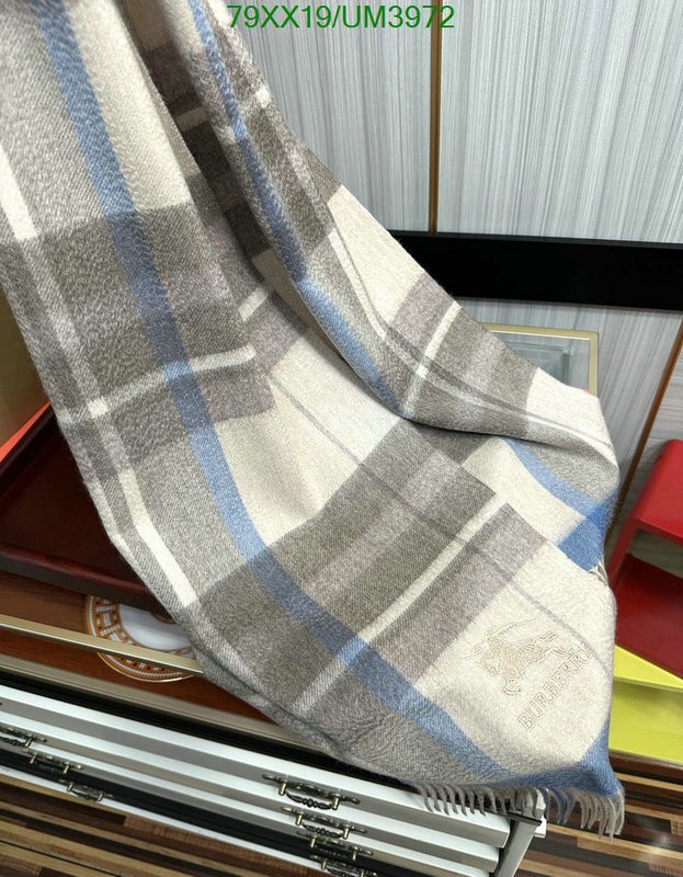 Scarf-Burberry Code: UM3972 $: 79USD