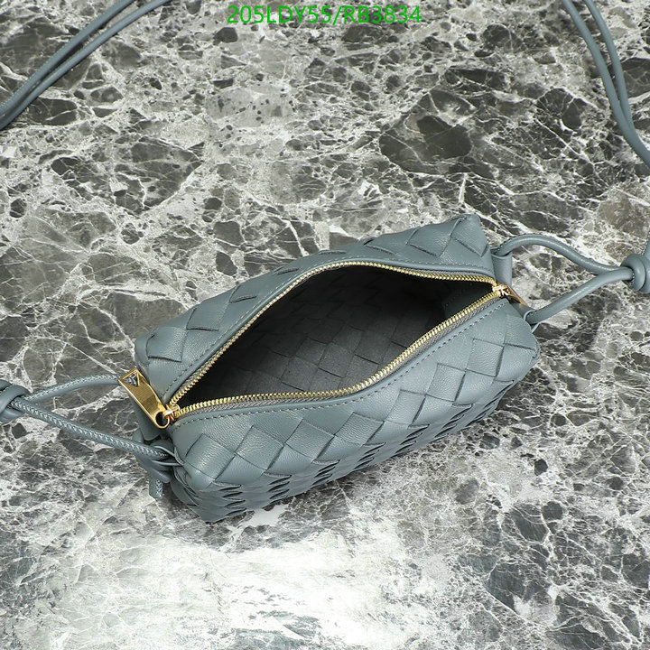 BV Bag-(Mirror)-Diagonal- Code: RB3834 $: 205USD