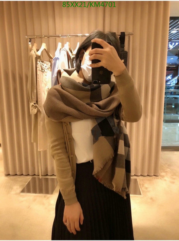 Scarf-Burberry Code: KM4701 $: 85USD