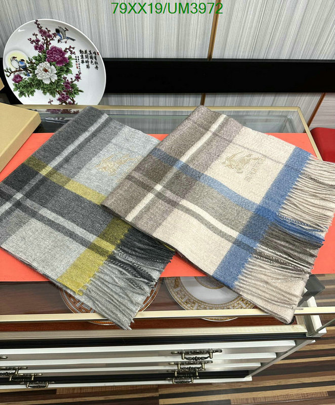 Scarf-Burberry Code: UM3972 $: 79USD