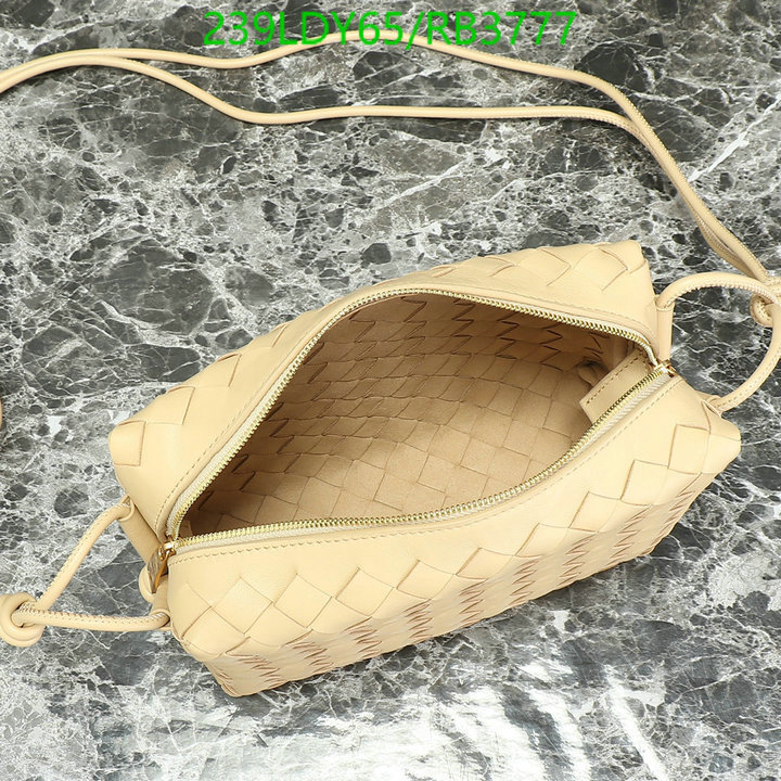 BV Bag-(Mirror)-Diagonal- Code: RB3777 $: 239USD