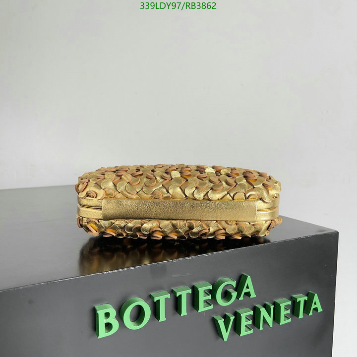 BV Bag-(Mirror)-Clutch- Code: RB3862 $: 339USD