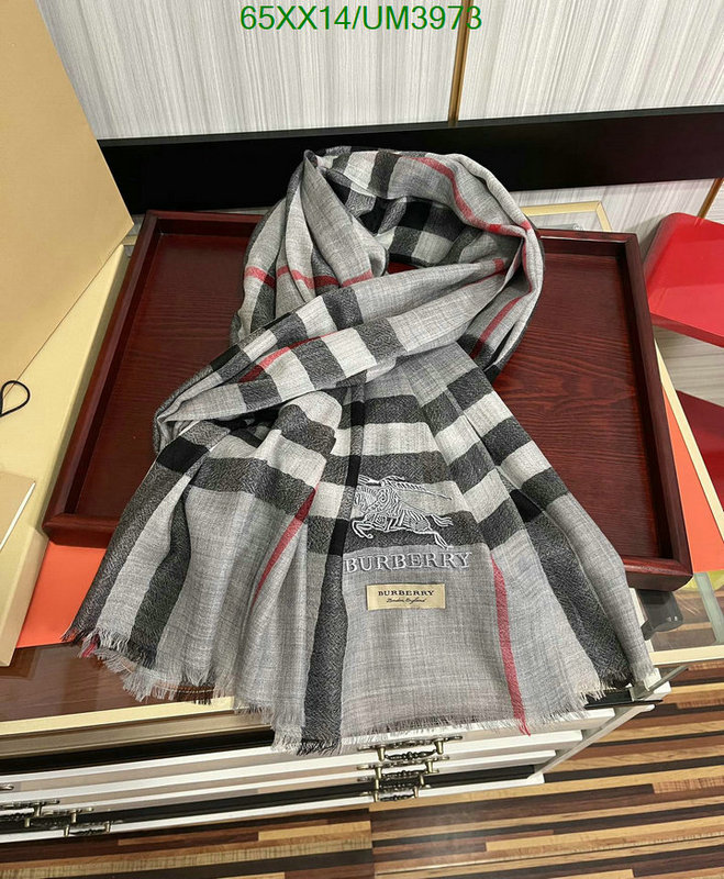 Scarf-Burberry Code: UM3973 $: 65USD